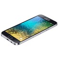 Телефон Samsung Galaxy E5 3G Duos черный (SM-E500H)