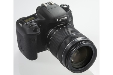 Зеркальный фотоаппарат Canon EOS 760D Kit + 18-135 IS STM