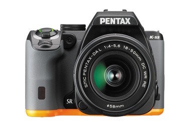 Зеркальный фотоаппарат Pentax K-S2 черный / оранжевый + 18-50 mm WR