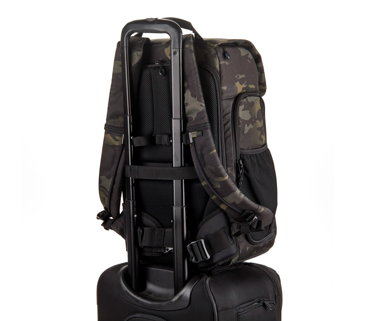 Axis v2 Tactical LT Backpack 20 камуфляж