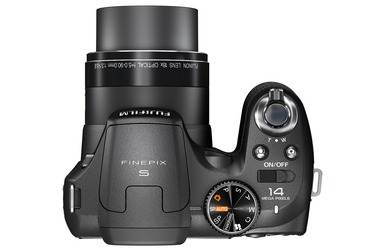 Компактный фотоаппарат Fujifilm FinePix S2980