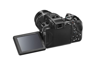 Компактный фотоаппарат Nikon Coolpix P610 черный