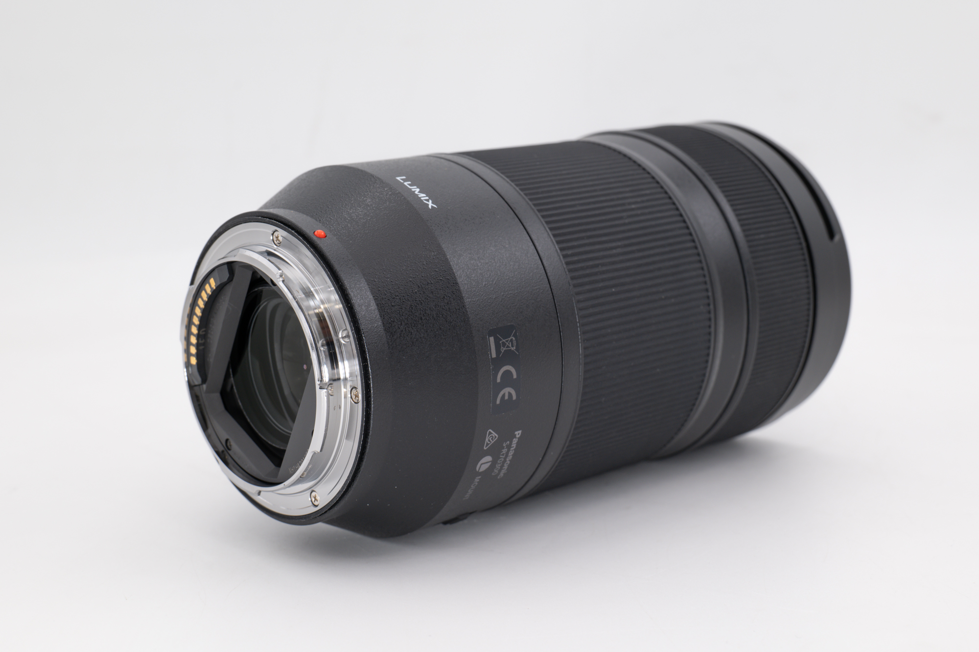 Lumix S 70-300mm f/4.5-5.6 (состояние Like New)