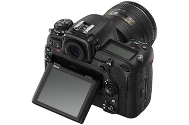 Зеркальный фотоаппарат Nikon D500 kit + AF-S 16-80 DX