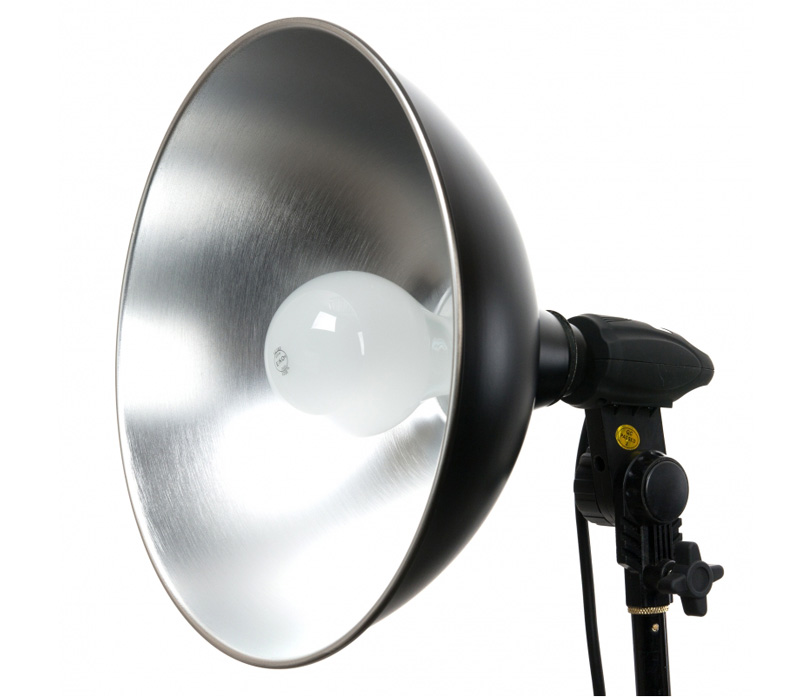 Комплект студийного света Lumifor MACRO-1500-3UU Kit, галогенный, 3х500 Вт от Яркий Фотомаркет