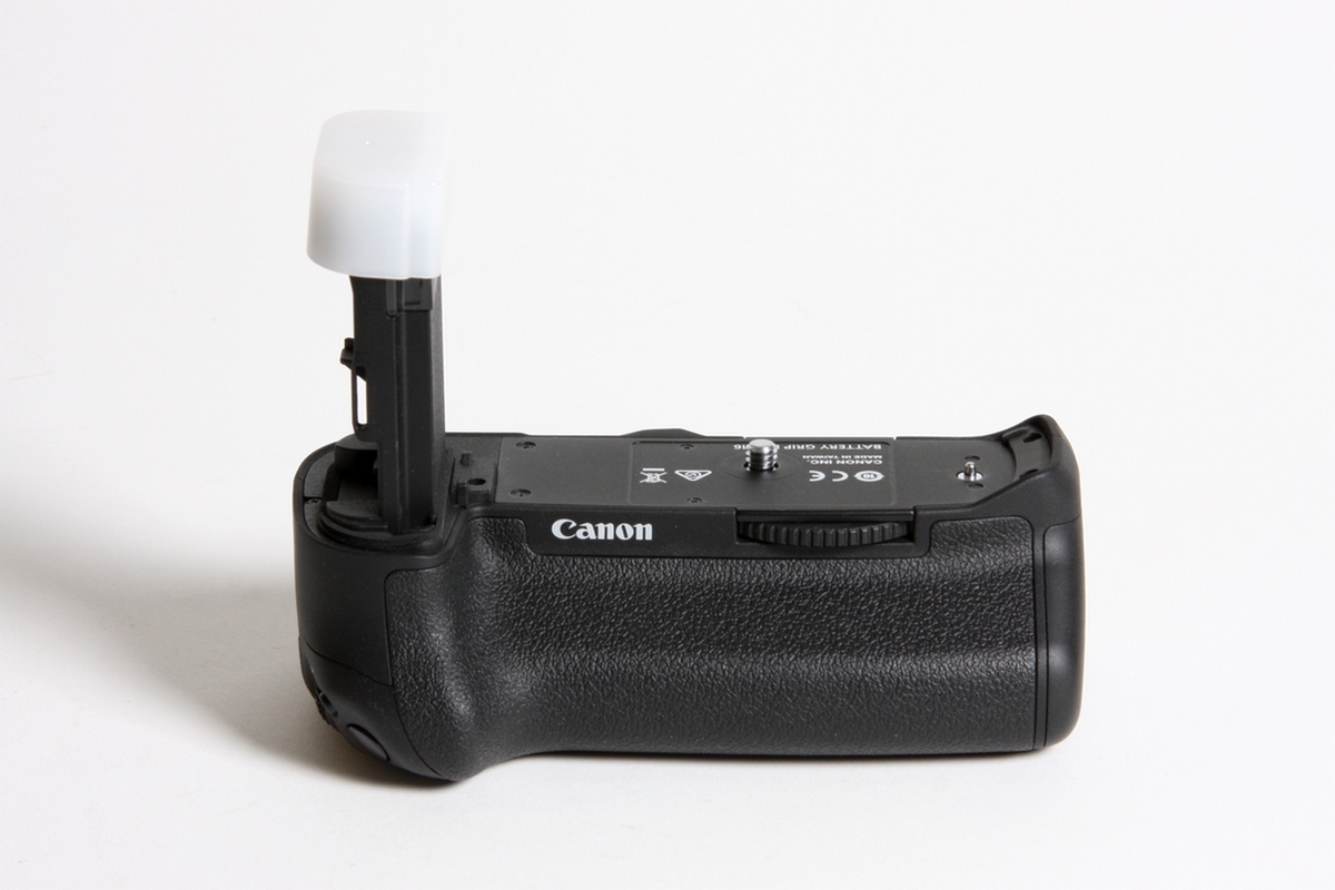 Батарейный блок Canon BG-E16 (б.у.состояние NEW) от Яркий Фотомаркет