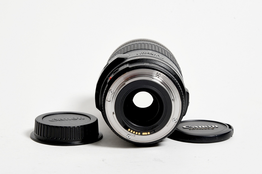 Объектив Canon EF 70-300/4-5.6 IS USM (б.у, состояние 5) от Яркий Фотомаркет