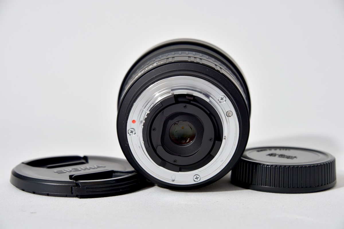 Объектив Sigma 8mm f/3.5 EX DG Fisheye Nikon (б.у, состояние 5) от Яркий Фотомаркет