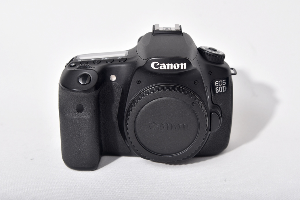 Зеркальная фотокамера Canon EOS 60D body (б.у.состояние 4) от Яркий Фотомаркет