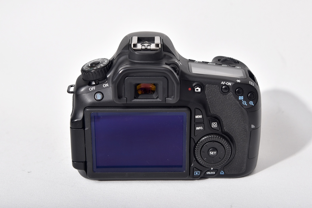 Зеркальная фотокамера Canon EOS 60D body (б.у.состояние 4) от Яркий Фотомаркет