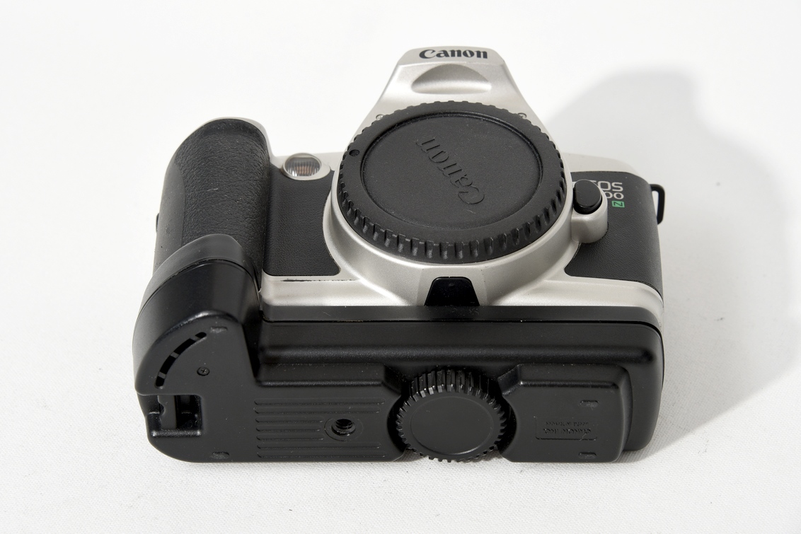 Зеркальный фотоаппарат Canon EOS 500N body (б.у, состояние 5-) от Яркий Фотомаркет