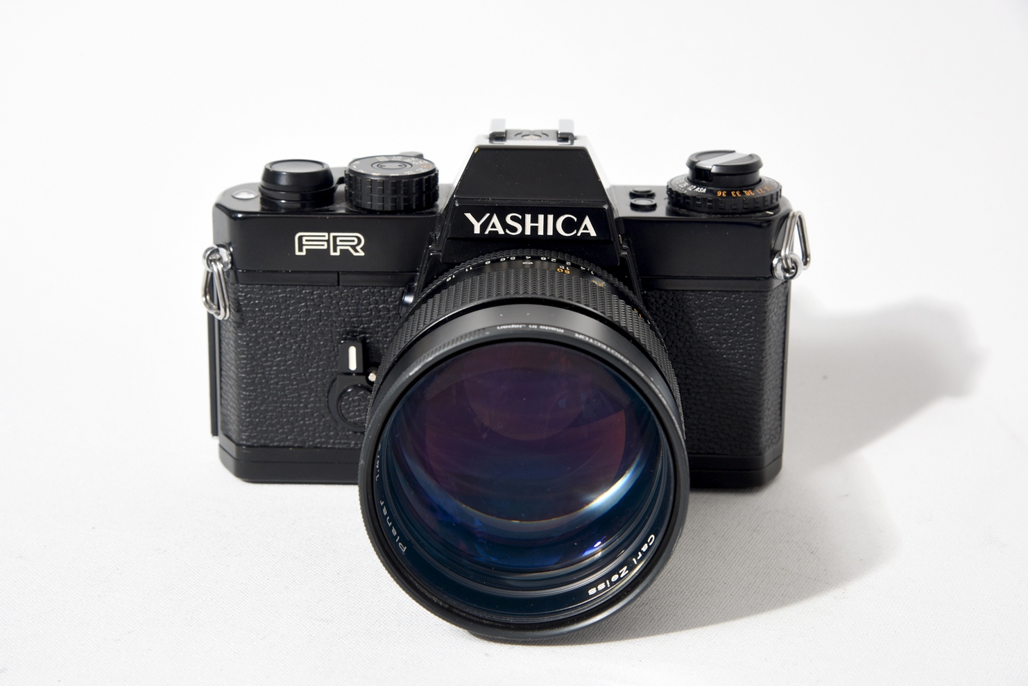 Плёночная фотокамера Yashica FR + 50/1.9 (б.у, состояние 5-) от Яркий Фотомаркет