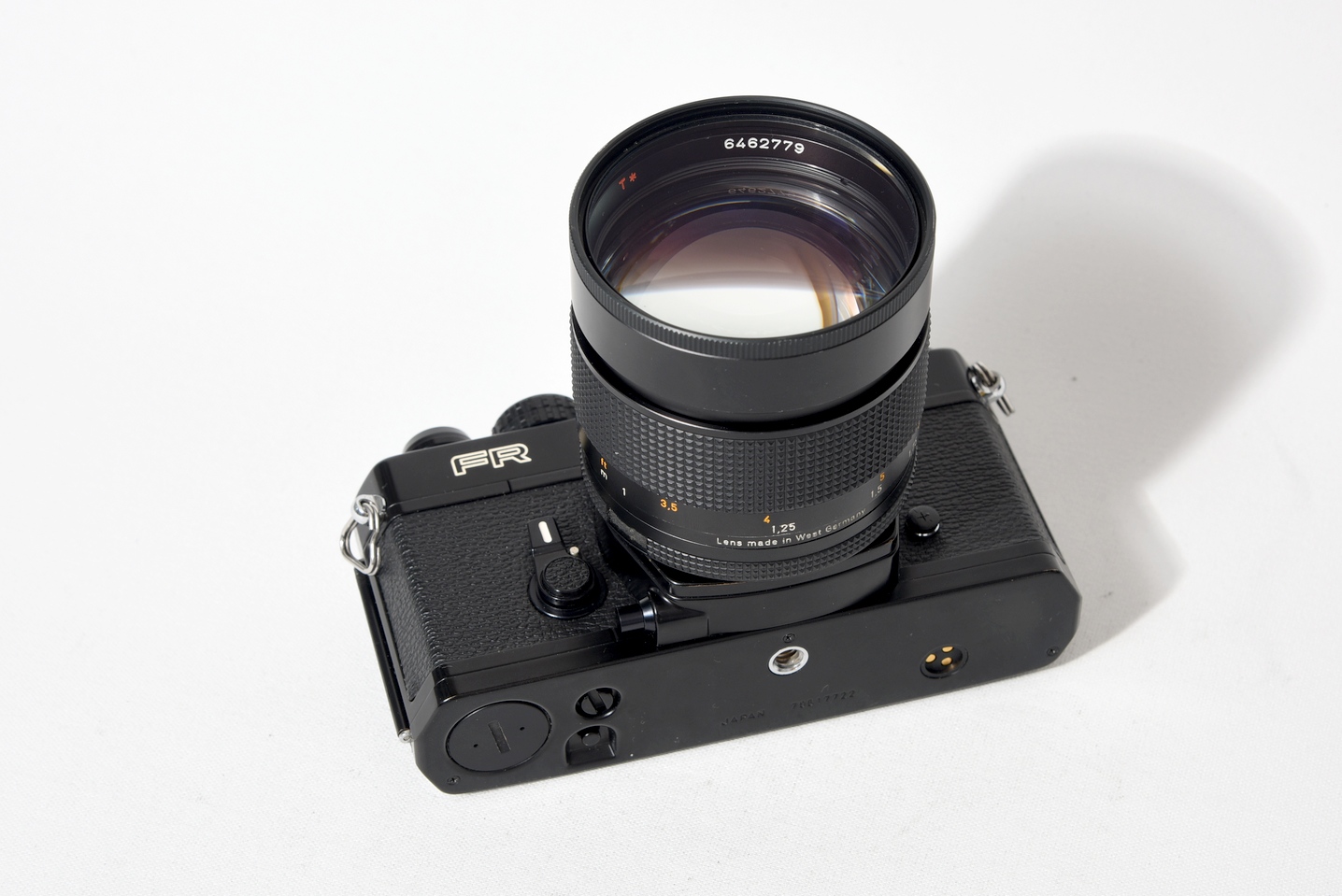 Плёночная фотокамера Yashica FR + 50/1.9 (б.у, состояние 5-) от Яркий Фотомаркет