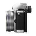 Беззеркальный фотоаппарат Olympus OM-D E-M10 Pancake Zoom Silver kit (+ 14-42 EZ)