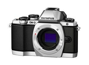 Беззеркальный фотоаппарат Olympus OM-D E-M10 Pancake Zoom Silver kit (+ 14-42 EZ)