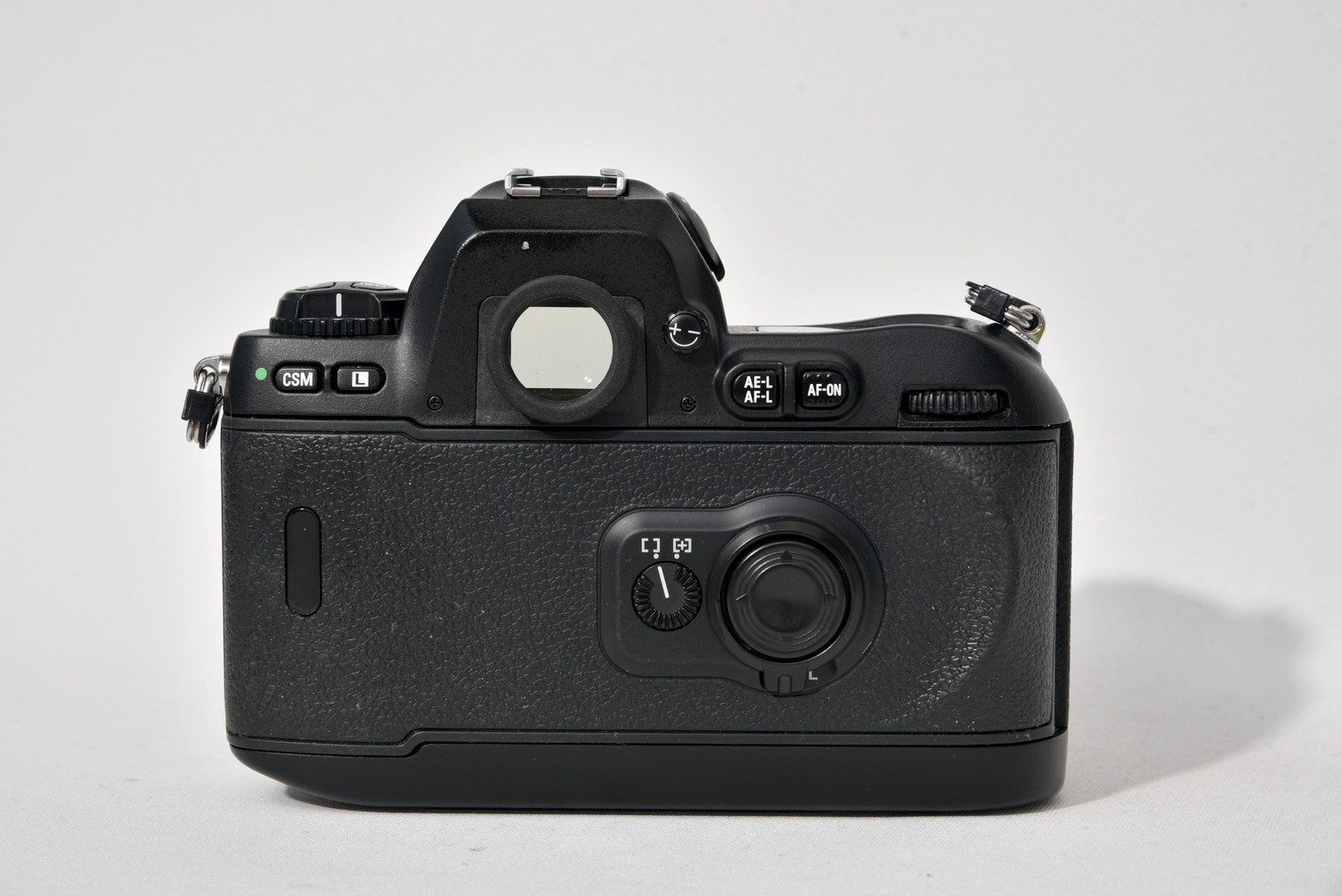 Зеркальный фотоаппарат Nikon F100 body (б.у.состояние 5) от Яркий Фотомаркет