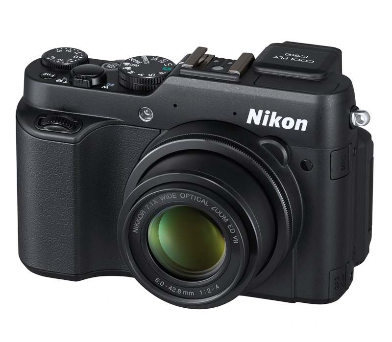 Компактный фотоаппарат Nikon Coolpix P7800