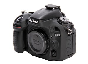 Защитный резиновый чехол easyCover для Nikon D610 / D600 черный