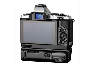 Беззеркальный фотоаппарат Olympus OM-D E-M5 Body silver