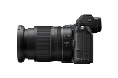 Беззеркальный фотоаппарат Nikon Z7 Kit 24-70 f/4 S + FTZ адаптер