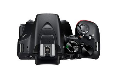 Зеркальный фотоаппарат Nikon D3500 Kit с AF-S 18-140 VR