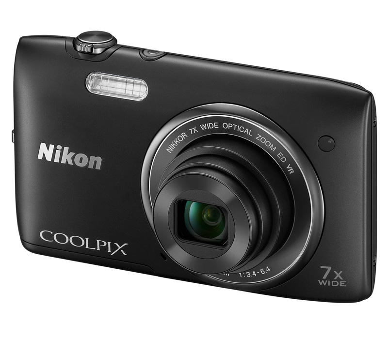 Компактный фотоаппарат Nikon Coolpix S3500 черный + чехол