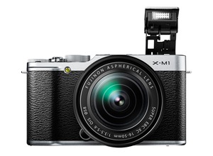 Беззеркальный фотоаппарат Fujifilm X-M1 + 16-50 Silver kit