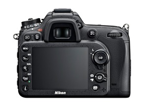 Зеркальный фотоаппарат Nikon D7100 Body +  карта памяти 16GB + EN-EL15