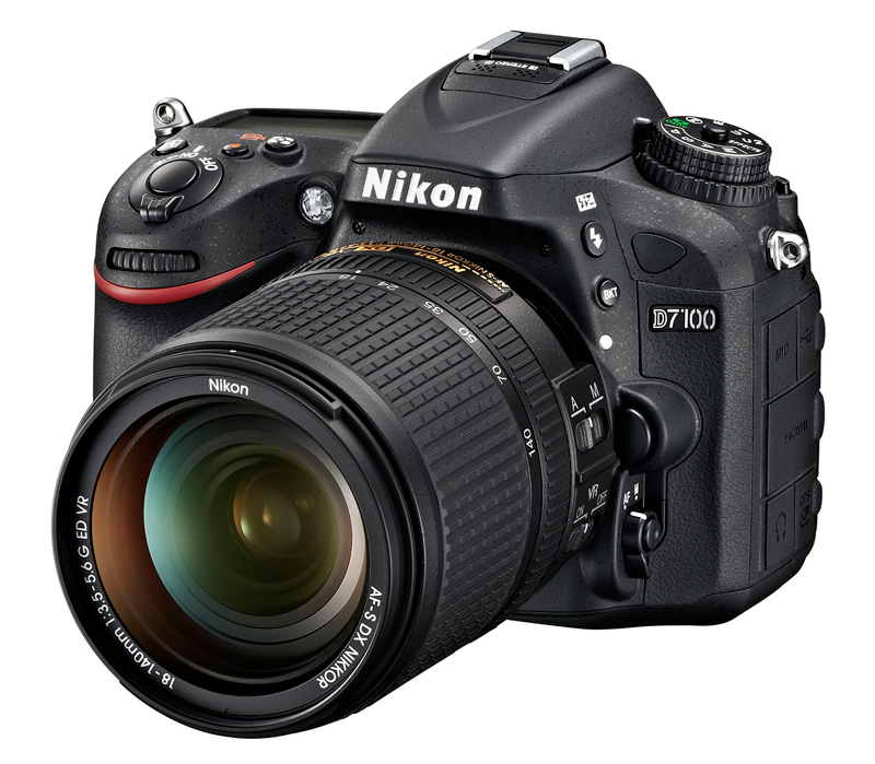Зеркальный фотоаппарат Nikon D7100 Kit 18-140 VR