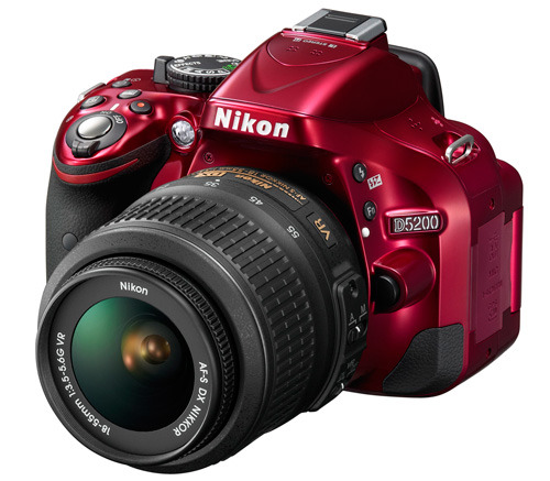 Nikon D5200 18-55 red