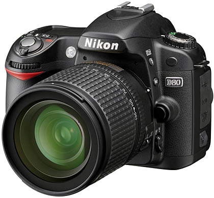 Цифровой фотоаппарат NIKON D80
