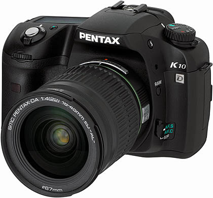 Цифровой фотоаппарат PENTAX K10D.