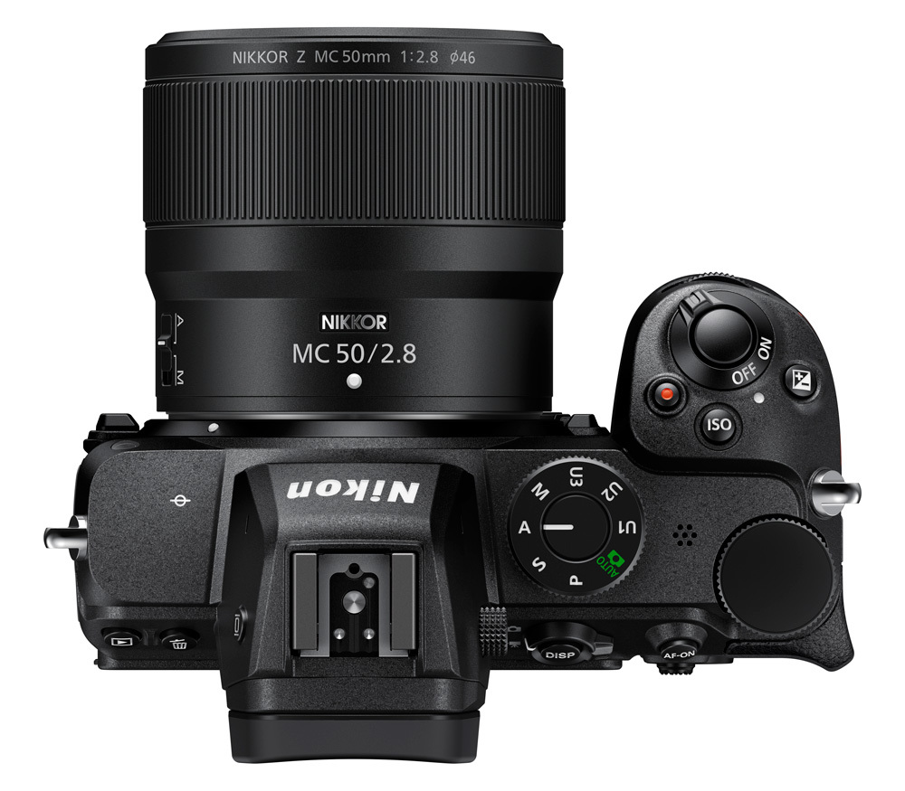 Nikon Nikon NIKKOR Z MC 50mm f/2.8 на камере