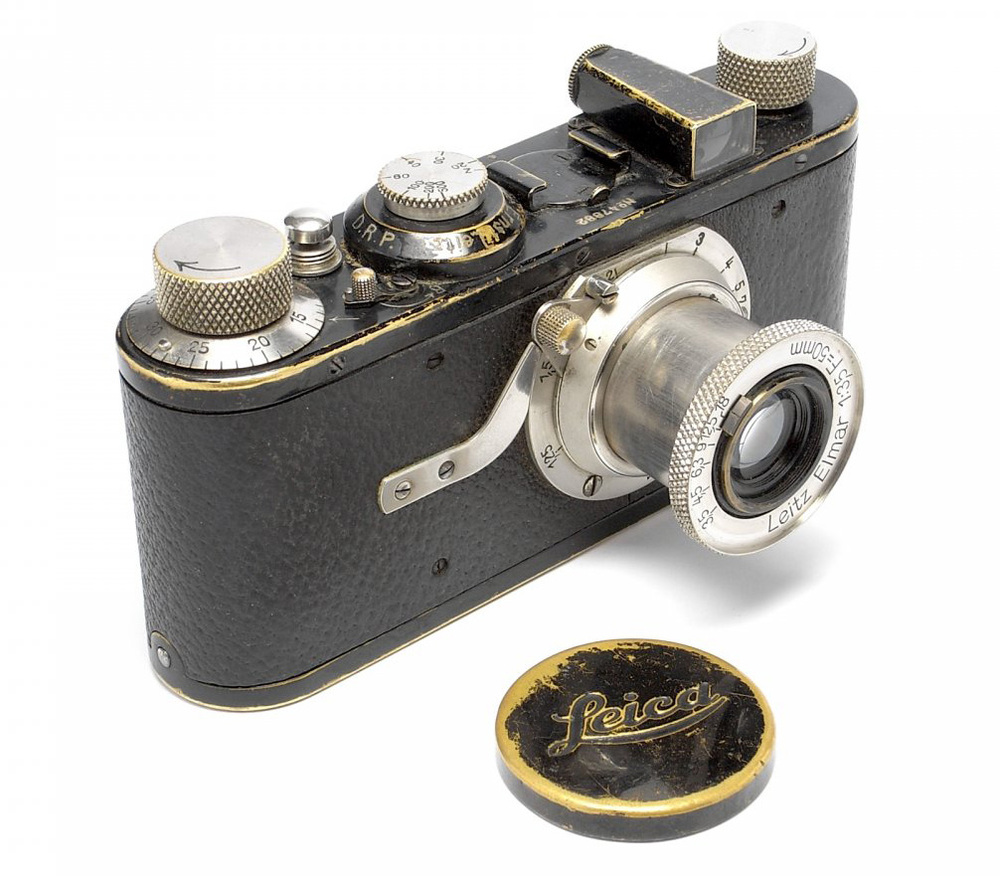 Leica I – одна из первых камер. использующих 35-ммм пленку