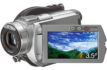 Видеокамера Sony DCR-DVD505E