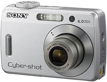 Цифровой фотоаппарат SONY Cyber-Shot S500.