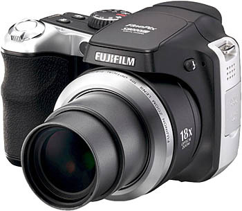 Цифровой фотоаппарат FUJIFILM FinePix S8000