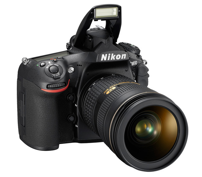 Nikon D810 24-70 kit flash up