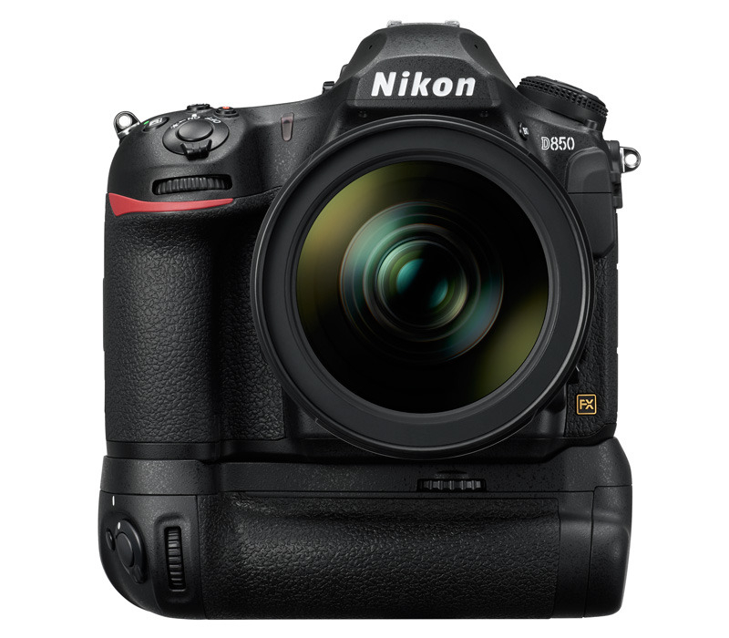 Nikon D850 + AF-S 24-70 + battery grip MB-D18