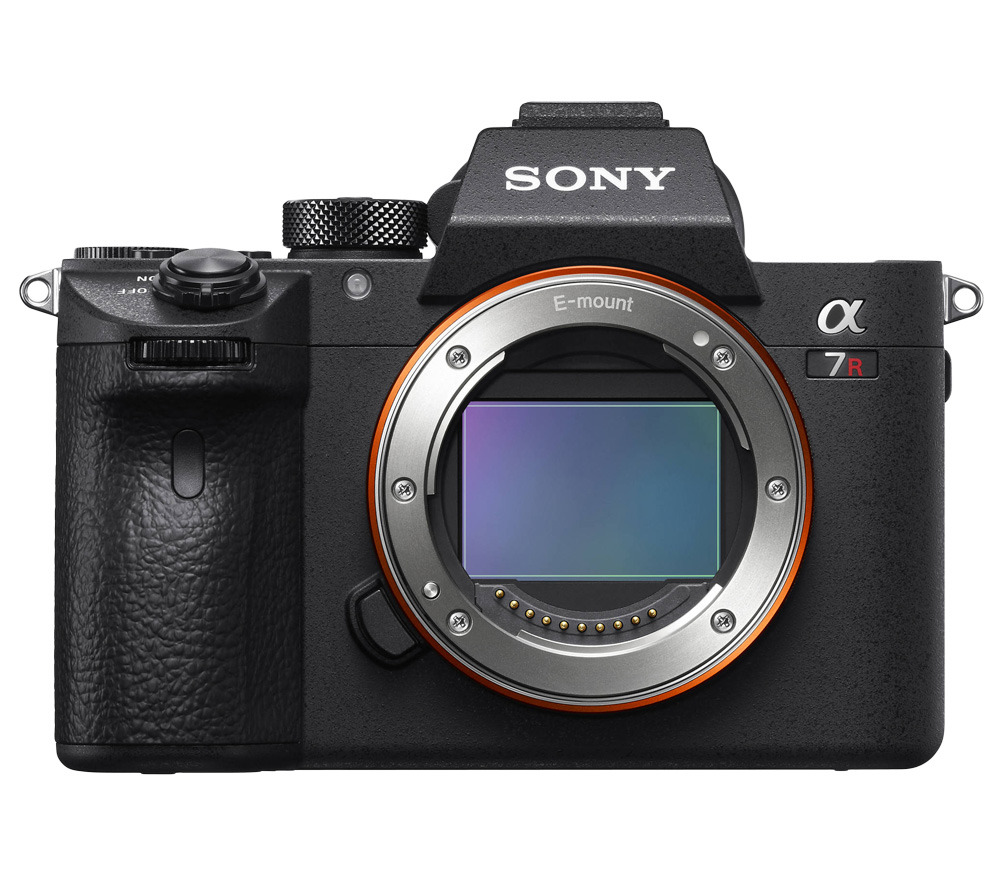 Sony A7R III front